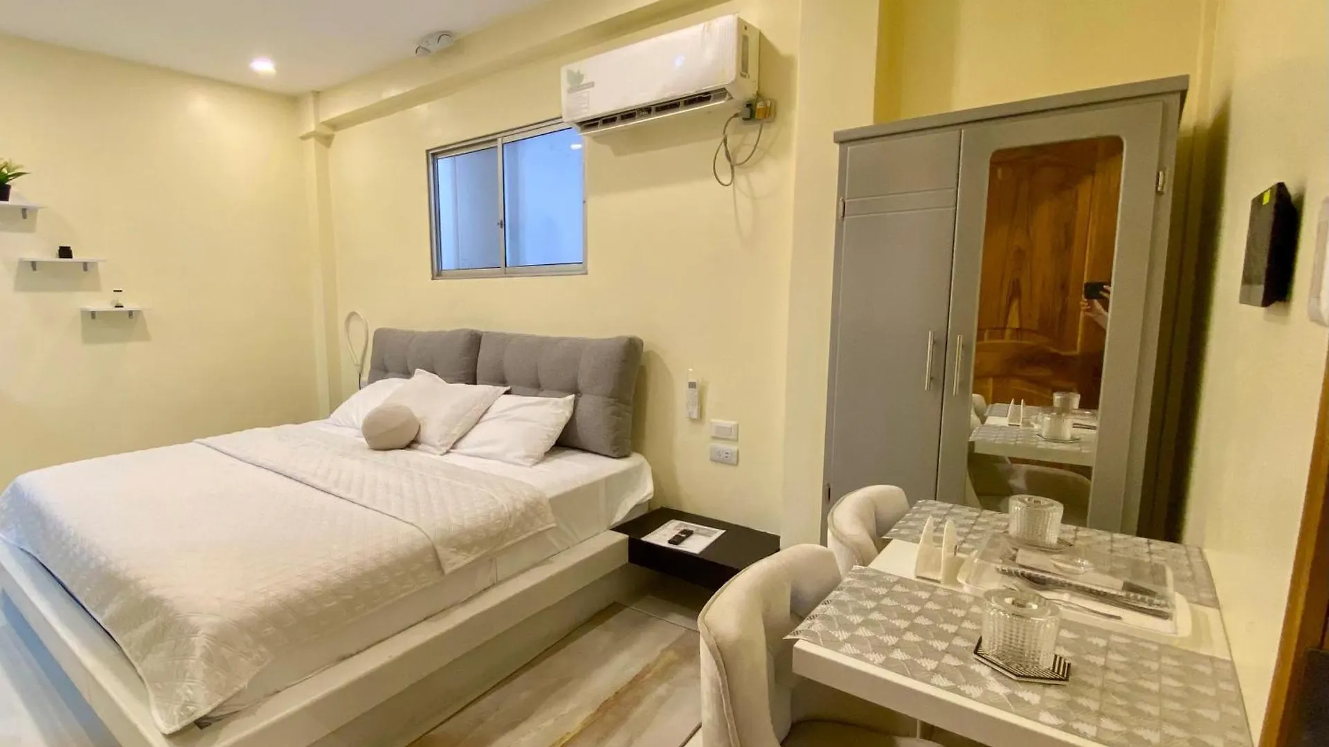 Microsuite 3 Elegante Y Privada Guayaquil